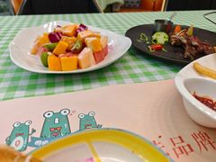 -哟吼艺术餐厅·亲子·生日宴