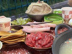 -赵美丽·重庆社区火锅·直营店(火车东站·中豪国际店)