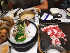 -红鼎豆捞·非遗鲍皇汤火锅(宝丰路店)