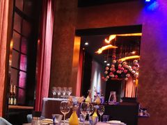 -YUE·6·西式融合餐厅(外滩六号店)