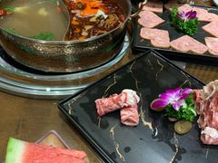 -菌子鲜汤野生菌锅