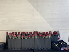 -宁波宝信宝马4S店(江北日湖店)