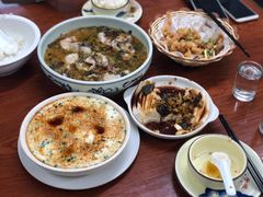 -胡子饮食店