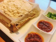 一块豆腐-95号酱骨·一块豆腐(展春园西路店)