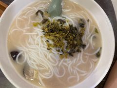 -南苑风味过桥米线(革新路店)