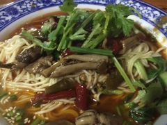 泡椒鸡杂面-老地方猫儿面(磁器口店)