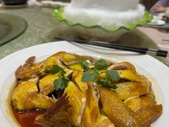 -东豪园林海鲜酒家(南港路辅路店)