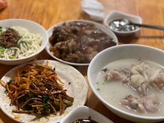 -明红蹄花(糍粑店街店)