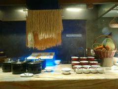 -西藏饭店·亚克·食光自助餐厅(文殊院店)