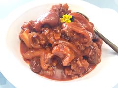 梅子烧猪手-甜阿姨·天台花园私房菜(万松园店)