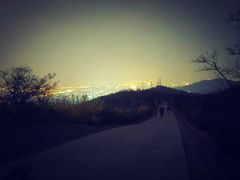 -鬼笑石后山停车场