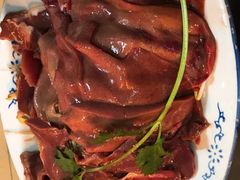 -华哥新鲜猪精品美食