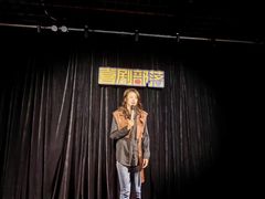 -喜剧部落脱口秀(三里屯工体店)