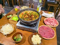 -黔有有贵州酸汤夺夺粉火锅(五味十字店)