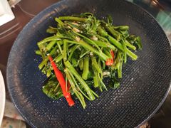 -Jin Chieng Seng by Inn A Day