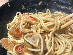 蟹脚热干面-沈记烧烤海鲜(江汉二路店)
