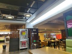 -新华书店(泉城路店)