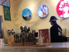 -霸王茶姬(南亚风情第壹城店)