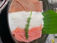 -三出山火锅(南京万象天地店)