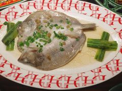 -粤·向群饭店(麓景路店)