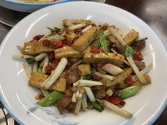 -湘聚南县土菜馆(龙山二路店)
