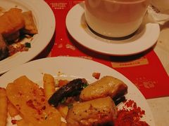 -四海一家自助餐(益田假日广场店)