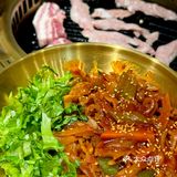 就在万象城！大猩猩烤肉黑金店来喽！