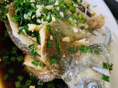 清蒸鳊鱼-小乡小镇·传承桐庐土菜·老板亲自烧的菜