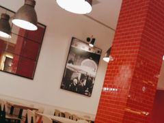 -城市大道红炉披萨烘焙坊