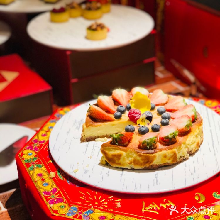 上百道菜的年夜饭你吃过吗?教你怎么用最少的钱得到最大的享受