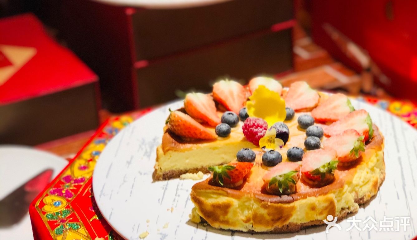 上百道菜的年夜饭你吃过吗？教你怎么用最少的钱得到最大的享受