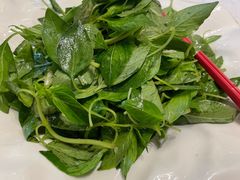 凉拌荆芥-金狮麟·新豫菜(杏石口路店)