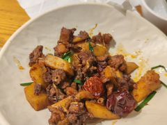 -隔壁老王·家常云南菜(花巷店)