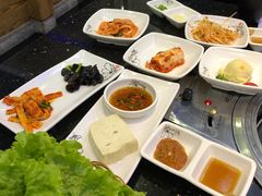 -青松馆韩国料理(香港中路佳世客店)