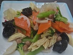 -屯老二农家铁锅炖·行业领军者(梅江店)