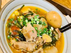 -呼啦面馆·头牌豌杂面(爱琴海店)