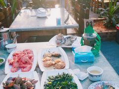 -四川小胡子海鲜(丁村万人海鲜广场店)