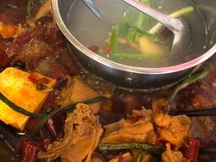 -重庆烧鸡公火锅(簋街店)