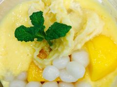 -三三烘焙坊(滨江店)