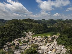 -高荡千年布依古寨旅游景区
