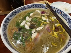 -香麒园·过桥米线·南湖雅宴