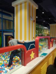 -LuckyStar幸运星家庭娱乐中心(东莞国贸店)