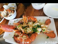 -龙湾海鲜渔村餐厅(亚龙湾店)