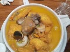 -东来菜馆•手抓海鲜家常菜•海鲜锅贴(鸽子窝店)