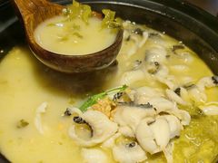 -九锅一堂酸菜鱼(学府凯德店)