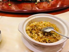 -顺峰海鲜酒楼(省府店)