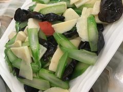 -椿记烧鹅(叠彩店)