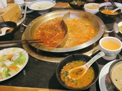 -沸炉重庆老火锅(军事博物馆店)