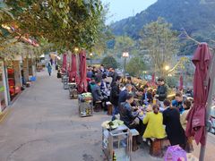 -楠柏弯休闲山庄(梨花溪店)