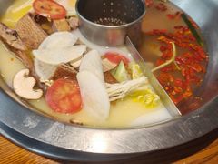 -佬土鹅肠火锅(解放路店)
